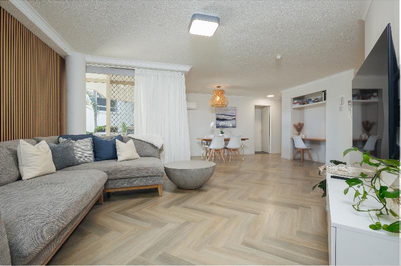Bayview Beach Holiday Apartments image