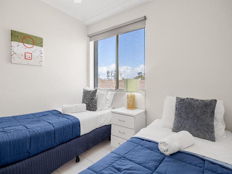 Bayview Beach Holiday Apartments image