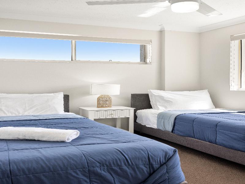 Bayview Beach Holiday Apartments image