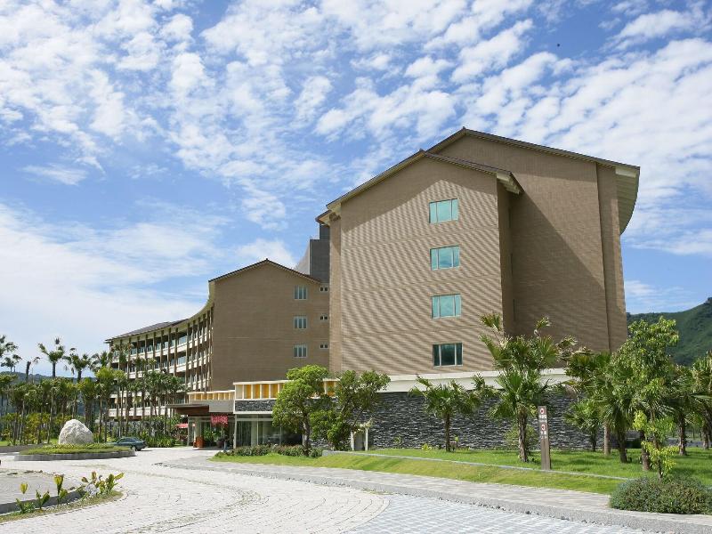 Luminous Hot Spring Resort  Spa image