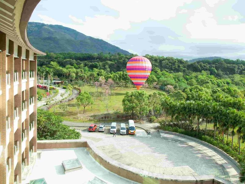 Luminous Hot Spring Resort  Spa image