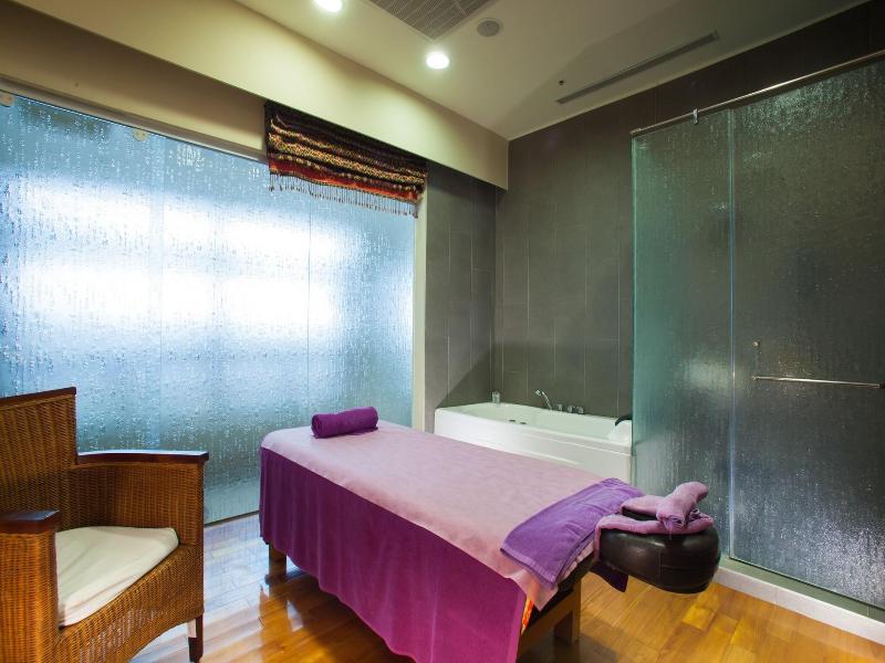 Luminous Hot Spring Resort  Spa image