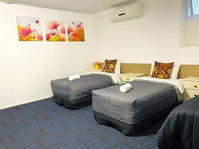 Midvalley Motel