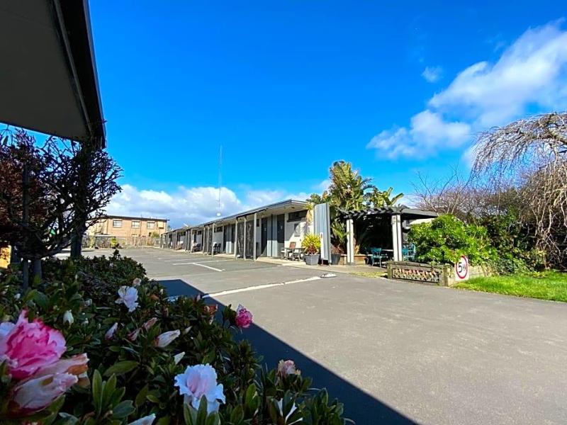Midvalley Motel