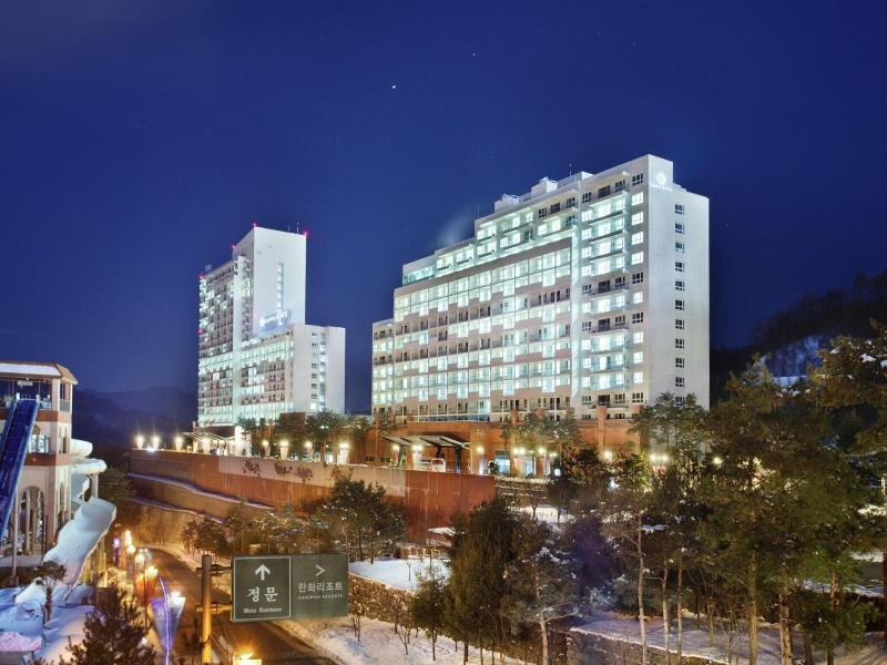 Hanwha Resort Pheonix Park