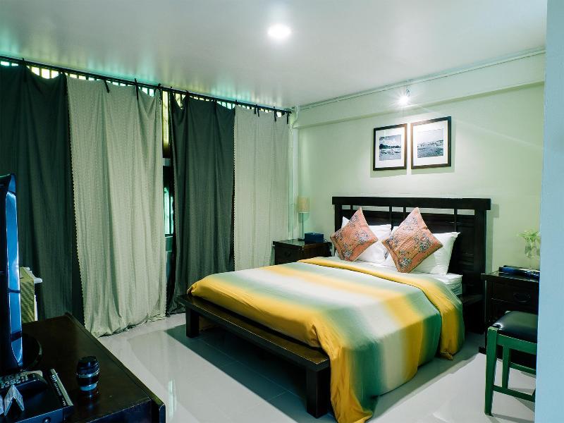 Green Gallery Hua Hin image
