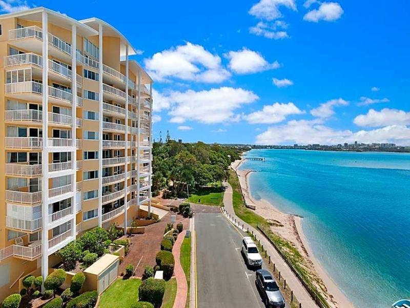 Riviere on Golden Beach Apartment image