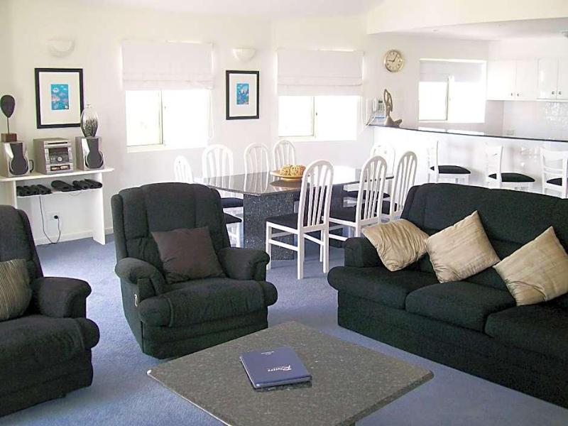 Riviere on Golden Beach Apartment image