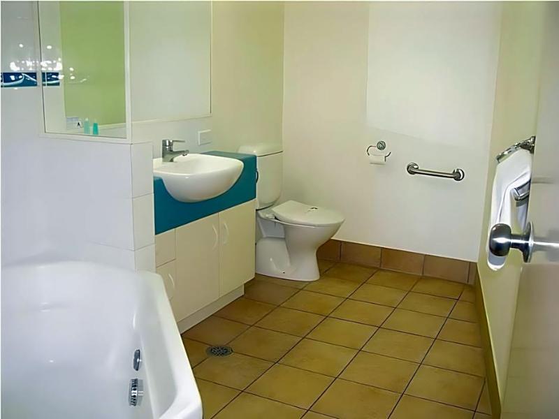 Riviere on Golden Beach Apartment image