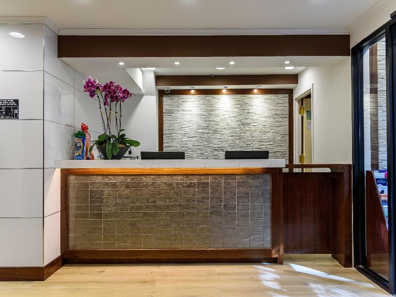 Flushing Central Hotel image