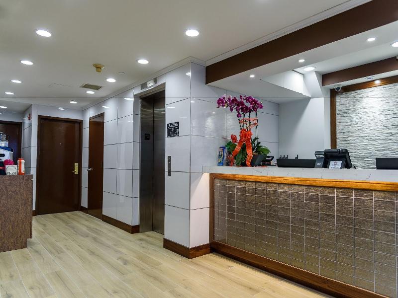 Flushing Central Hotel image