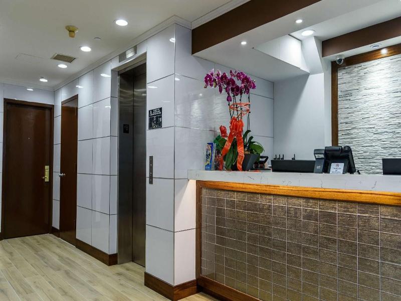 Flushing Central Hotel image