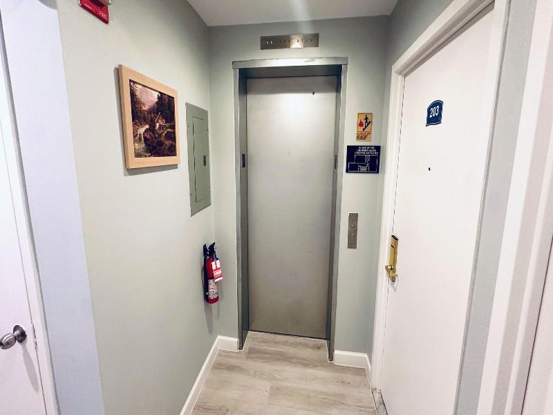 Flushing Central Hotel image