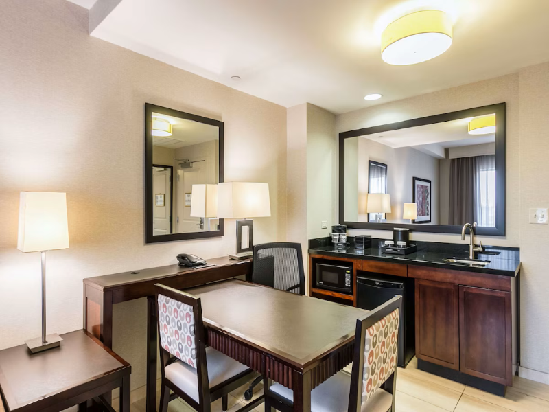 Embassy Suites Elizabeth Newark Airport image