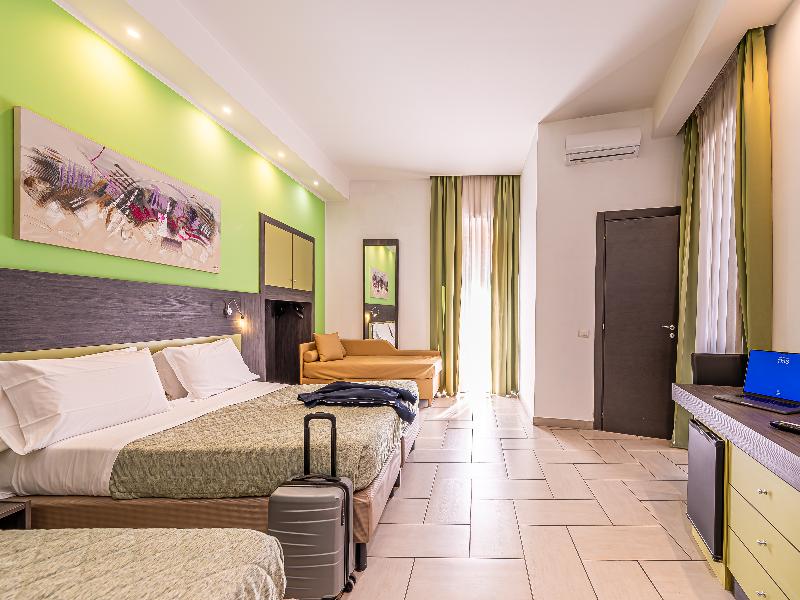 Napoli Suite image