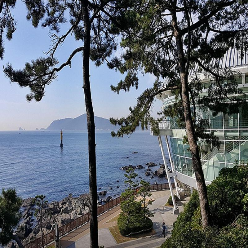 Haeundae Seacloud Hotel Residence image