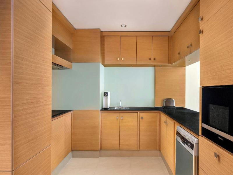 Marriott Executive Apartments Al Jaddaf, Dubai image