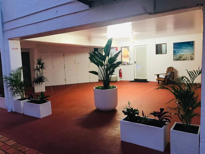Ocean Breeze Motel image