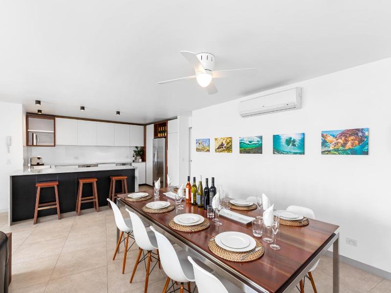 Sundeck Gardens Apartments image