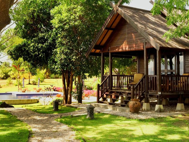 Samawa Seaside Cottage