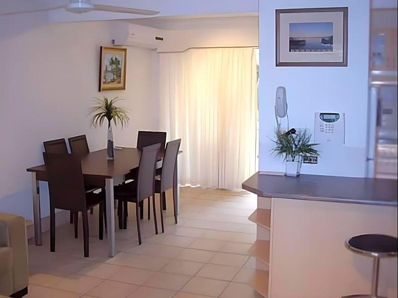 Noosa Gardens Riverside Resort image