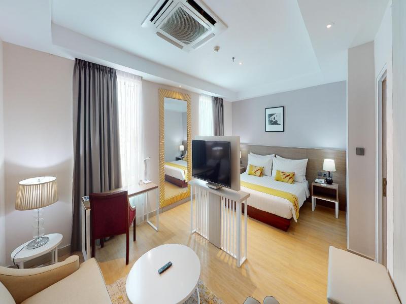 Park Hotel image