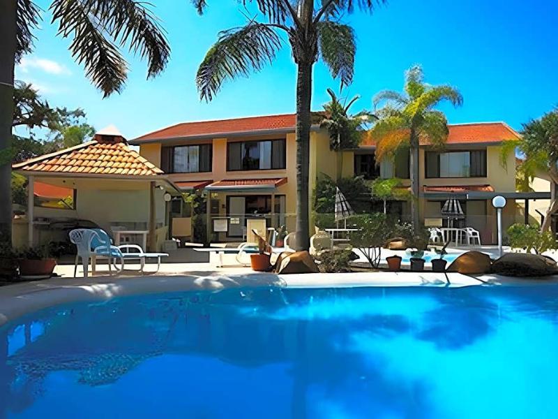 Wolngarin Holiday Resort image