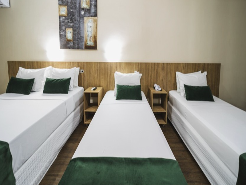 Nacional Inn Curitiba Torres image