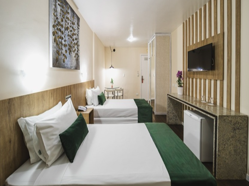 Nacional Inn Curitiba Torres image