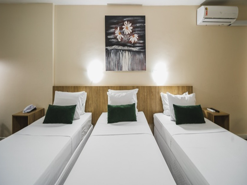 Nacional Inn Curitiba Torres image