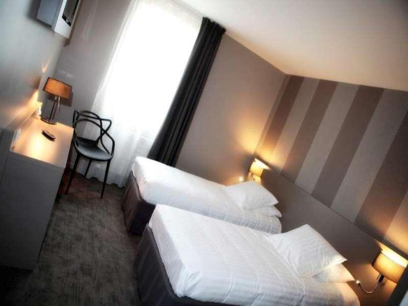 Brit Hotel Le Galion image