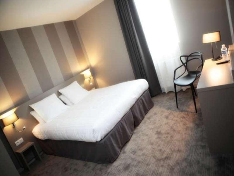 Brit Hotel Le Galion image