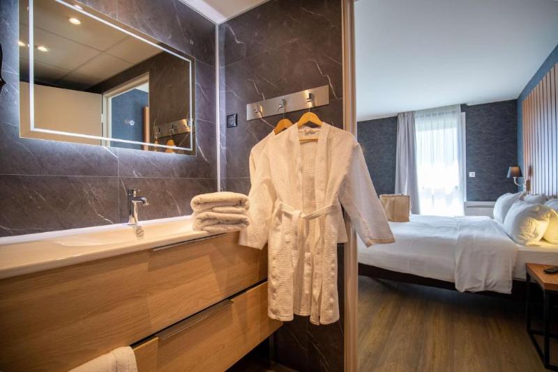 Best Western Cote des Sables Plouescat image