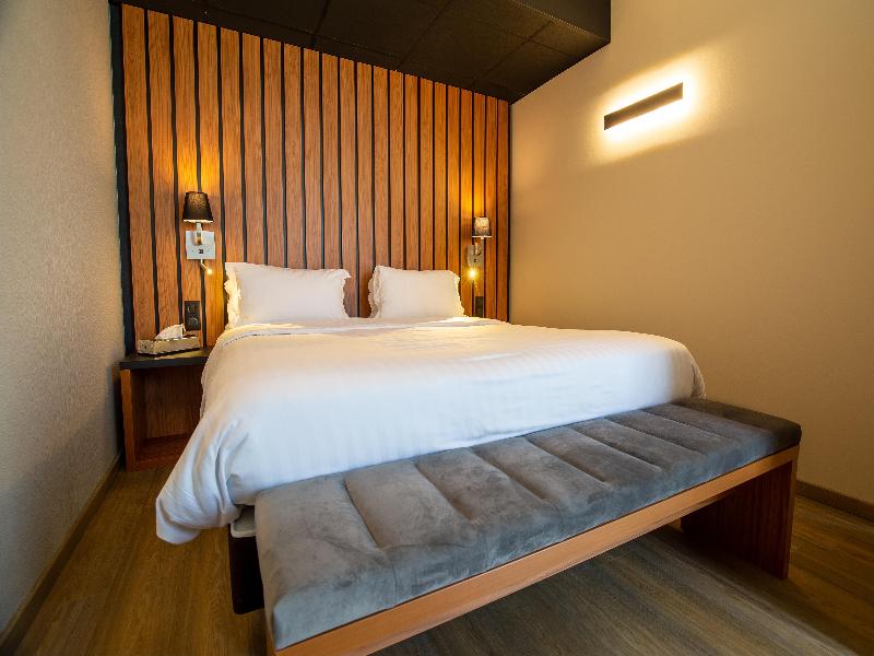 Best Western Cote des Sables Plouescat image