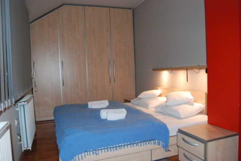 Car Royal apartmans-rooms image