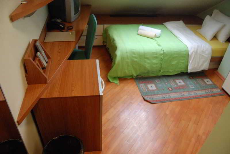 Car Royal apartmans-rooms image