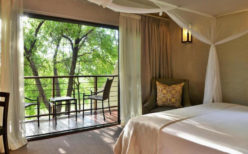 Hotel Victoria Falls Safari Suites