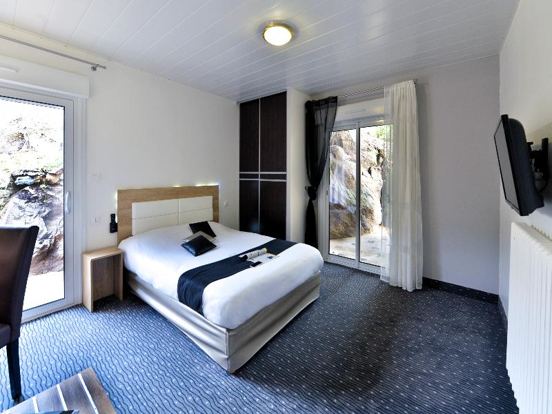 Contact Hôtel le Moulin Neuf image
