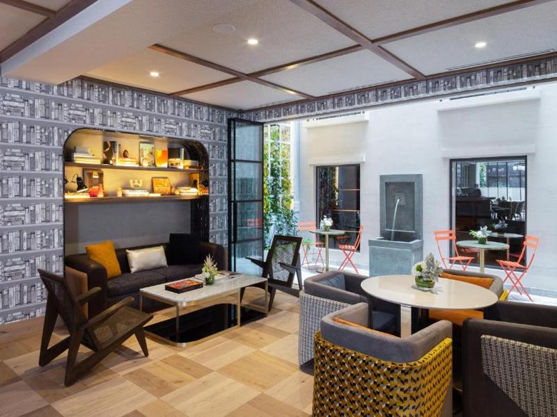 The Alest Hotel image
