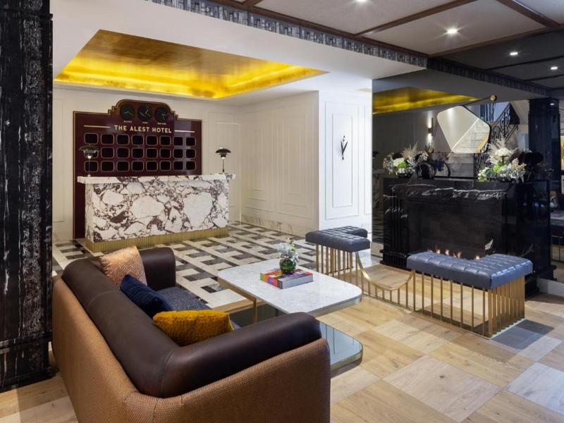 The Alest Hotel image