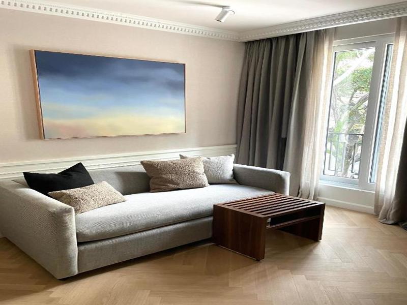 The Alest Hotel image