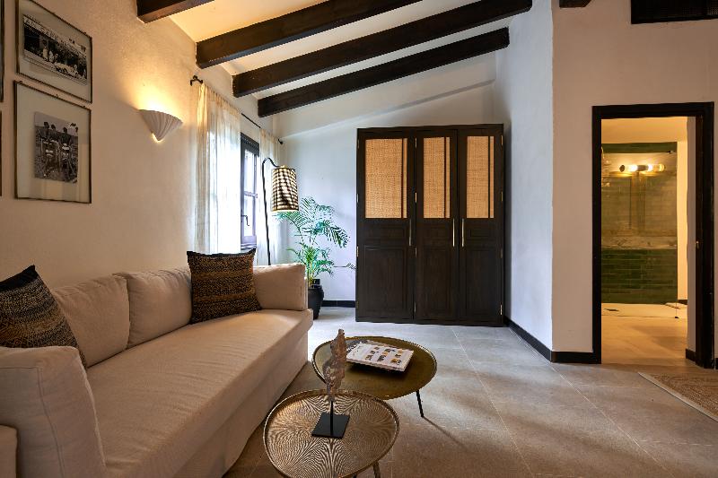 SON MOLI COUNTRY HOUSE image