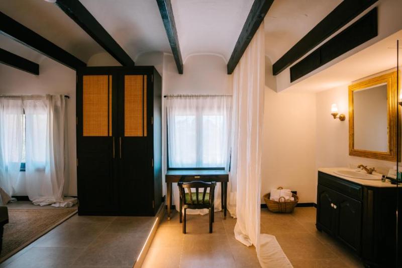 SON MOLI COUNTRY HOUSE image
