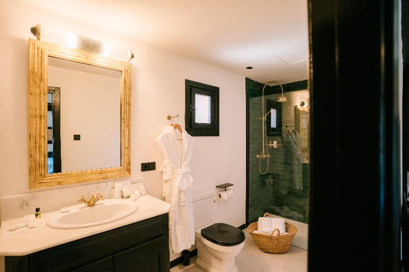 SON MOLI COUNTRY HOUSE image