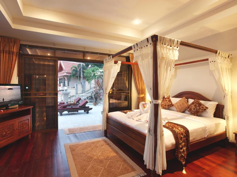 Kata Sea View Villas image