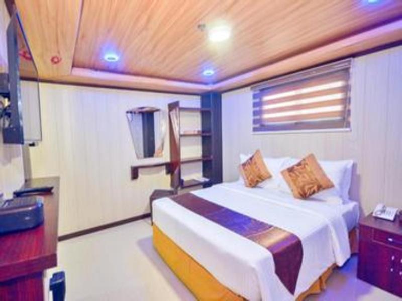 Diamond Water Edge Resort Boracay image