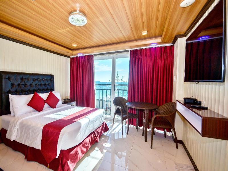 Diamond Water Edge Resort Boracay image