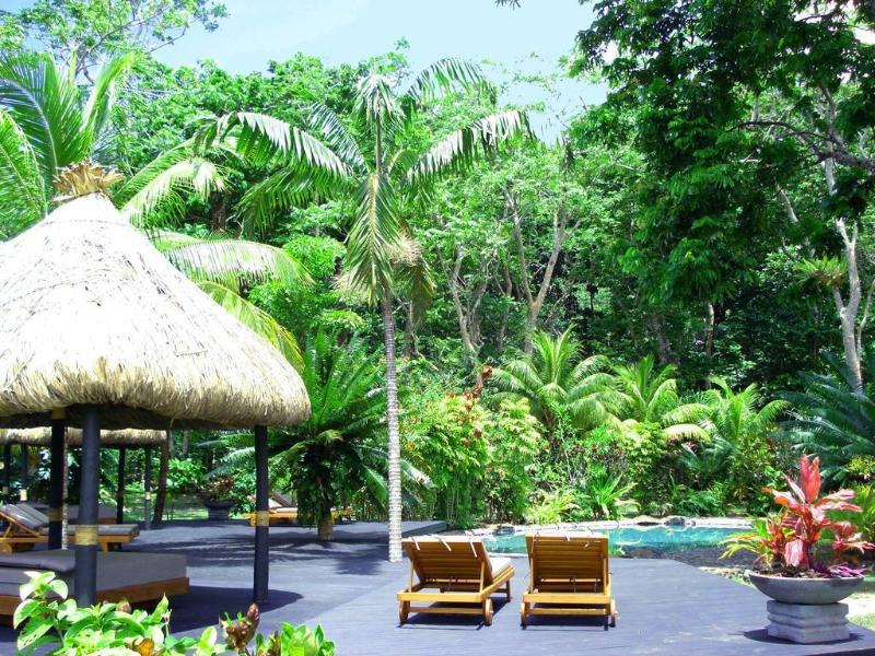 Qamea Resort and Spa