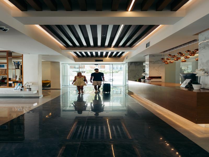 Atrium Ambiance Hotel image