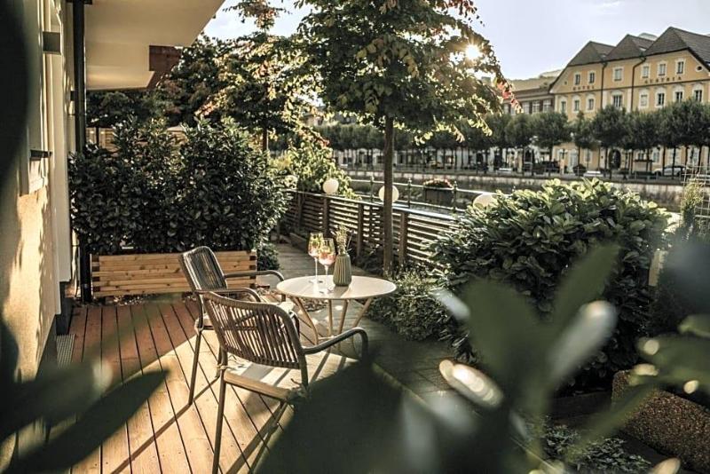 Goldener Ochs image